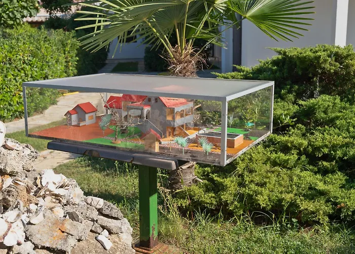 Luce By Interhome Vir