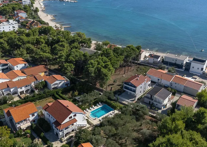 Luce By Interhome * Vir